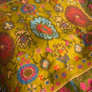 Valentino scarf - never used- recently worn by jlo